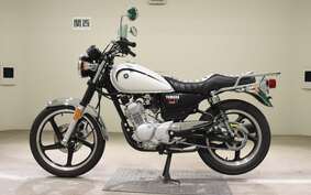 YAMAHA YB125SP PCJL