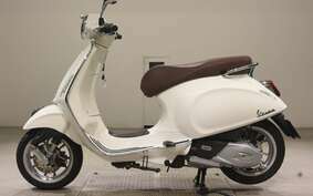 VESPA PRIMAVERA125