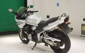 SUZUKI BANDIT 1200 S 2002 GV77A