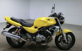 KAWASAKI BALIUS 250 Gen.2 2001 ZR250B