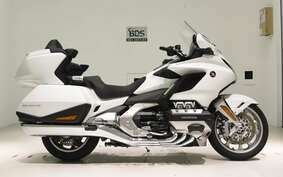 HONDA GL 1800 GOLD WING TOUR DCT 2021 SC79