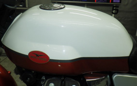 MOTO GUZZI V7 SPECIAL 2013