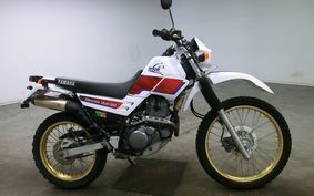 YAMAHA SEROW 225 W 4JG