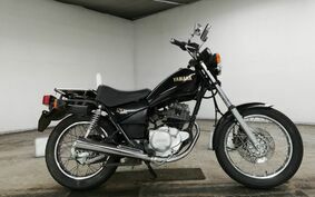 YAMAHA SR125 4WP