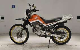 YAMAHA SEROW 225 Gen.3 DG08J