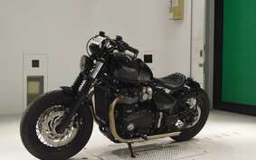 TRIUMPH BONNEVILLE BOBBER 2022