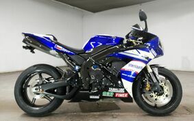 YAMAHA YZF-R1 2004 RN12