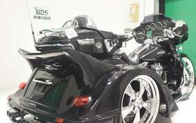 HARLEY FLHTCUTG TRIKE 2014