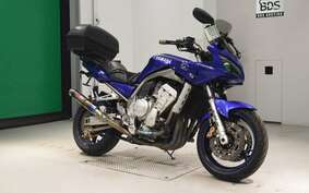 YAMAHA FZS1000 FAZER 2001 RN06