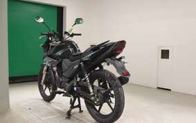 YAMAHA YS125 FAZER