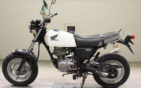 HONDA APE 100 HC07