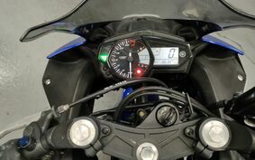 YAMAHA YZF-R25 RG10J