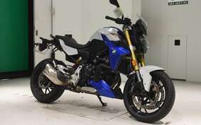 BMW F900R 2022