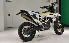 HUSQVARNA 701SM 2019