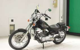 YAMAHA VIRAGO 250 3DM