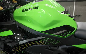 KAWASAKI ZX-25R ZX250E