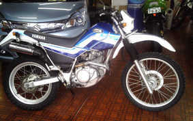 YAMAHA SEROW 225 2003 DG08J