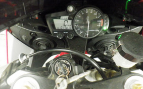 YAMAHA YZF-R1 2003