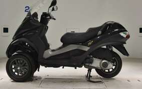 PIAGGIO MP3 250