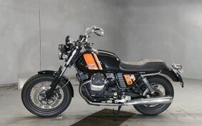 MOTO GUZZI V7 2014 不明