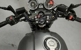 YAMAHA XJR1300 C 2015 RP194