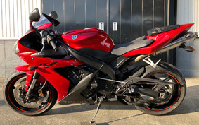 YAMAHA YZF-R1 2004 RN13