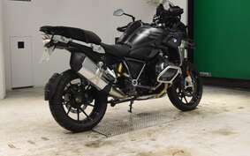 BMW R1250GS 2021 0M01