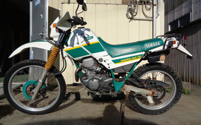 YAMAHA SEROW 225 Cell 1KH