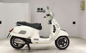 VESPA GTS300 IE 2010 M452