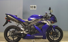 YAMAHA YZF-R1 2004 RN13