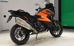 KTM 1290 SUPER ADVENTURE S 2022 V7940