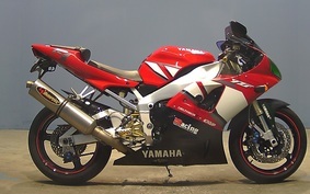 YAMAHA YZF-R1 2002 RN04