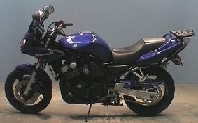 YAMAHA FZS600 FAZER 2003 RJ02