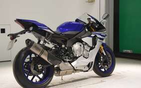 YAMAHA YZF-R1 2016