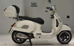 VESPA GTS300 IE 2013