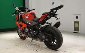 BMW S1000R 2014 0D02