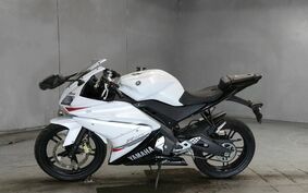 YAMAHA YZF-R125 RE06