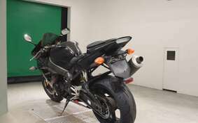 YAMAHA YZF-R1 2003 RN10