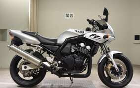 YAMAHA FZ400 1998 4YR