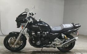 YAMAHA XJR1200 1995 4KG