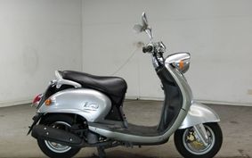 YAMAHA VINO 125 SE24