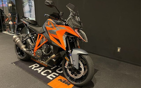 KTM 1290 SUPER DUKE GT 2024 V6940