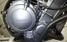 YAMAHA TDM900 2004