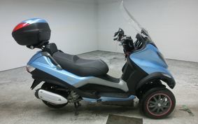 PIAGGIO MP3 250 RL M472