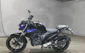 YAMAHA FZ25 RG42