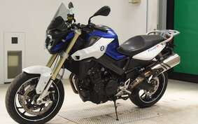 BMW F800R 2015 0B04