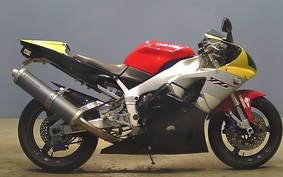 YAMAHA YZF-R1 1999 RN01