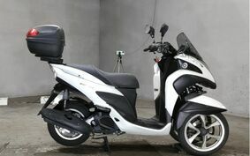 YAMAHA TRICITY 125 SE82J