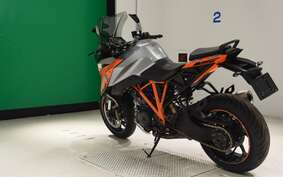 KTM 1290 SUPER DUKE GT 2017