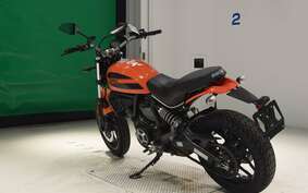 DUCATI SCRAMBLER SIXTY2 2016